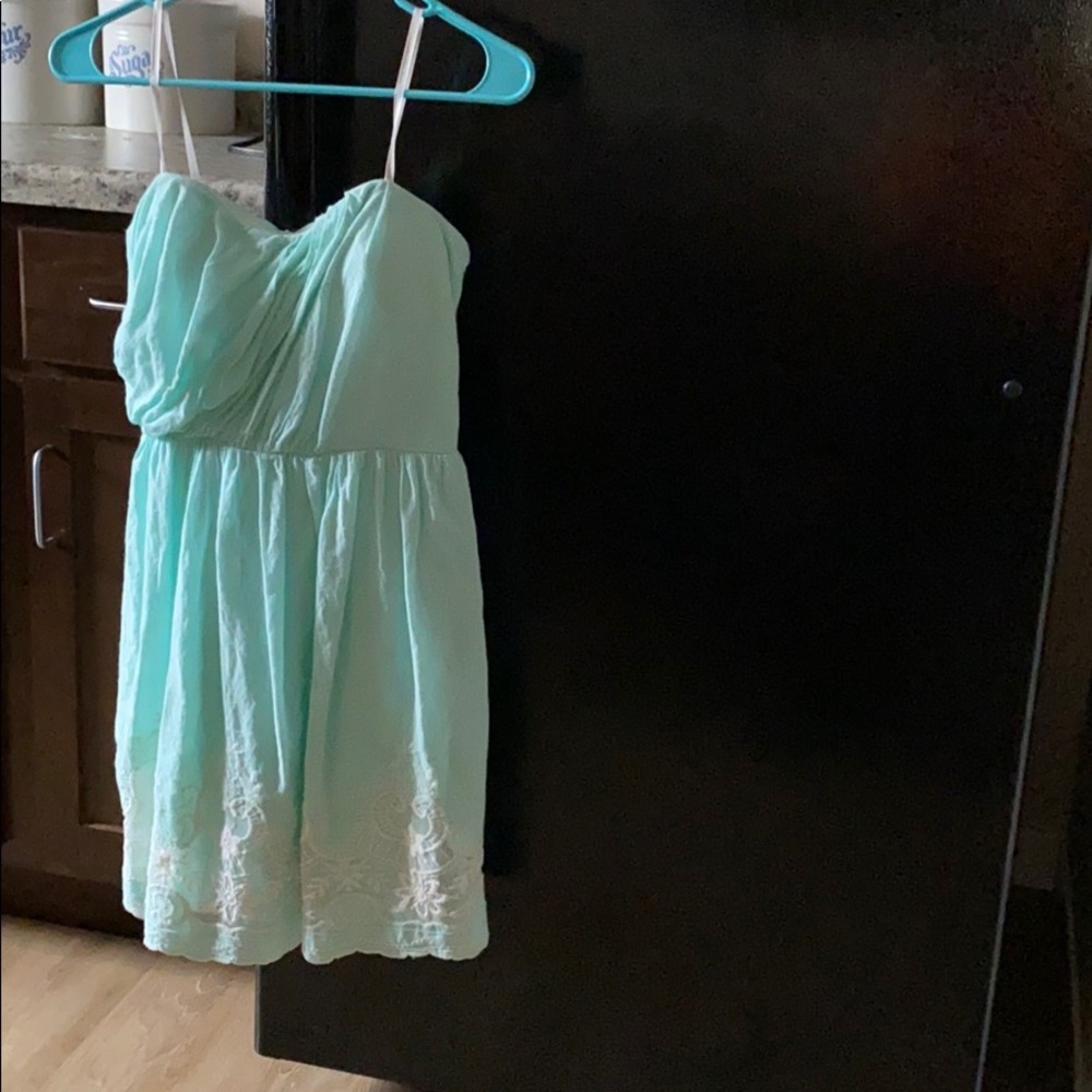 Strapless knee high teal dress